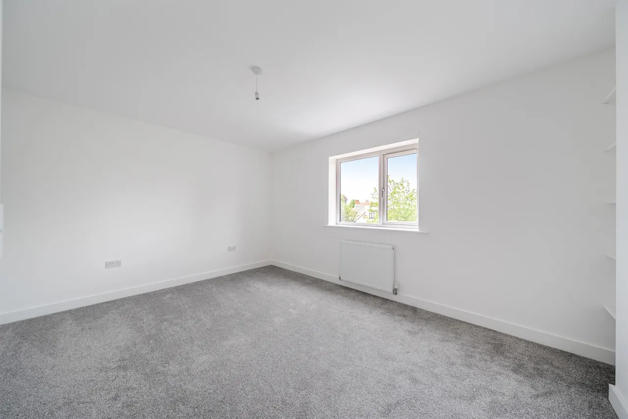 Highmoor Lane, Cleckheaton, BD19, photo 16