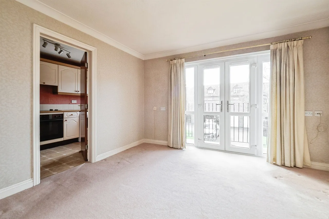 St. Ellens Court, Beverley, photo 5