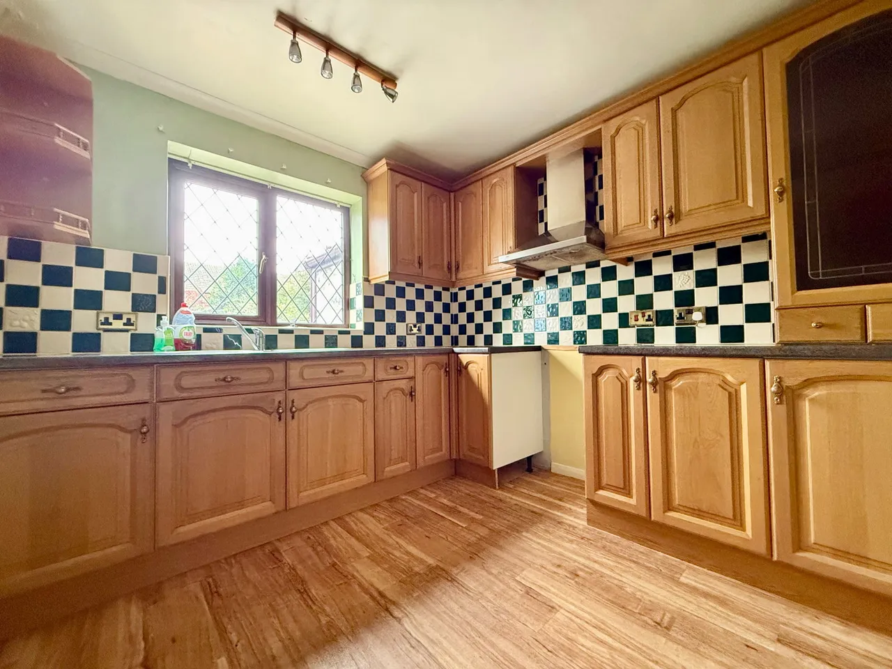 King Stanley, Stonehouse, GL10, photo 3