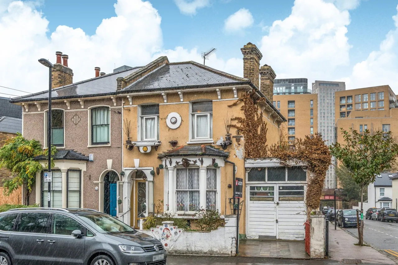 3 bed house for sale — Algernon Road, SE13