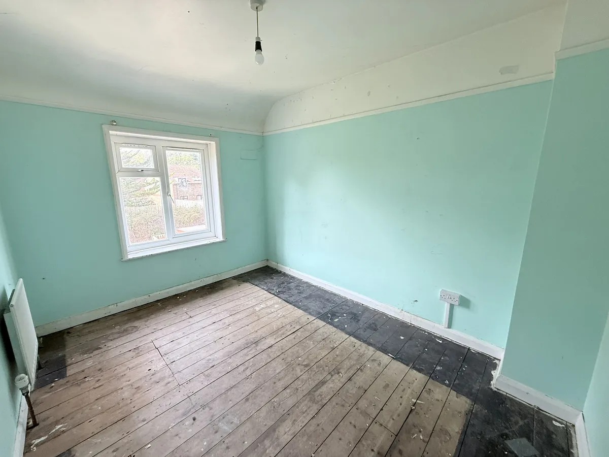 Bramber Road, Chichester, PO19, photo 9