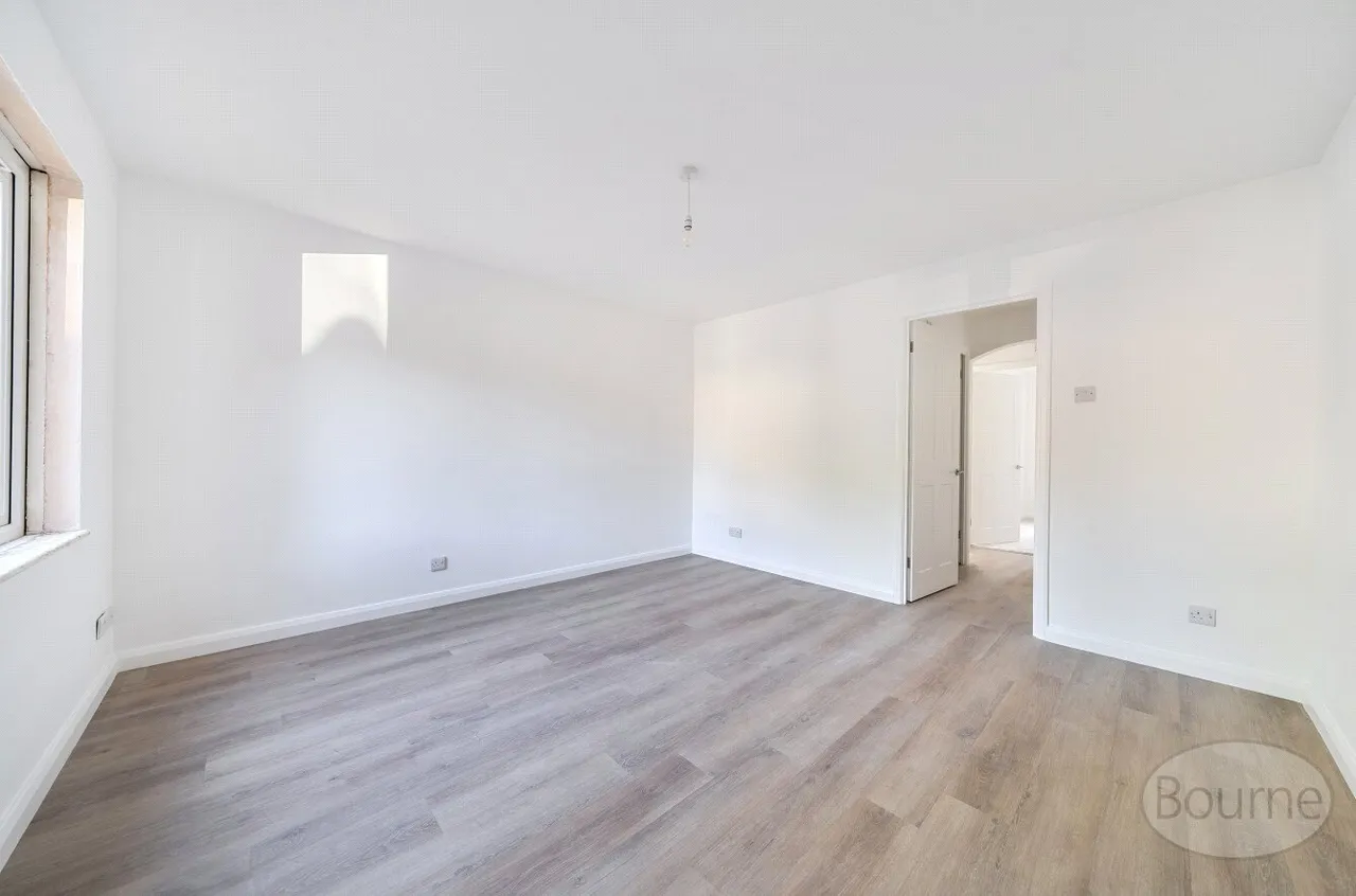 Kings Road, Petersfield, GU32, photo 5