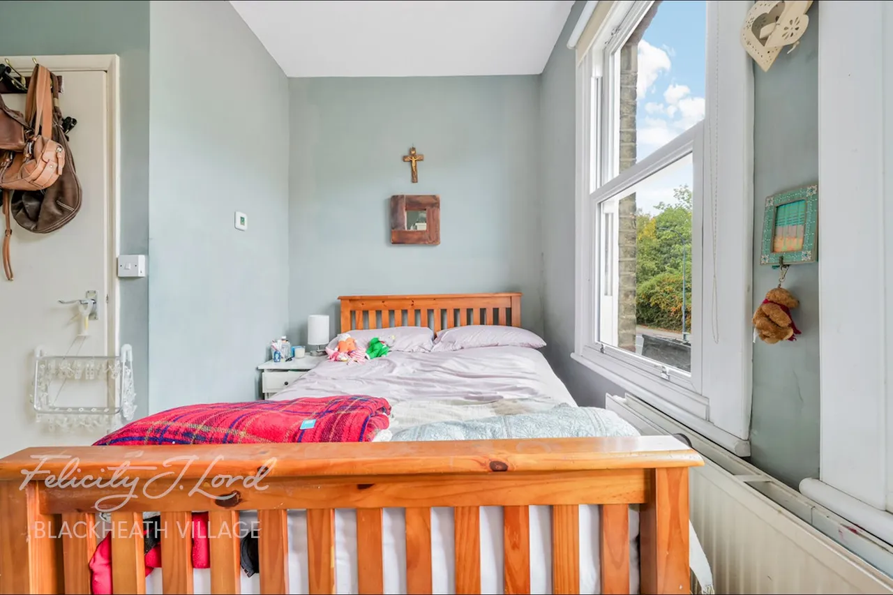 Lee High Road, London, SE12, photo 8