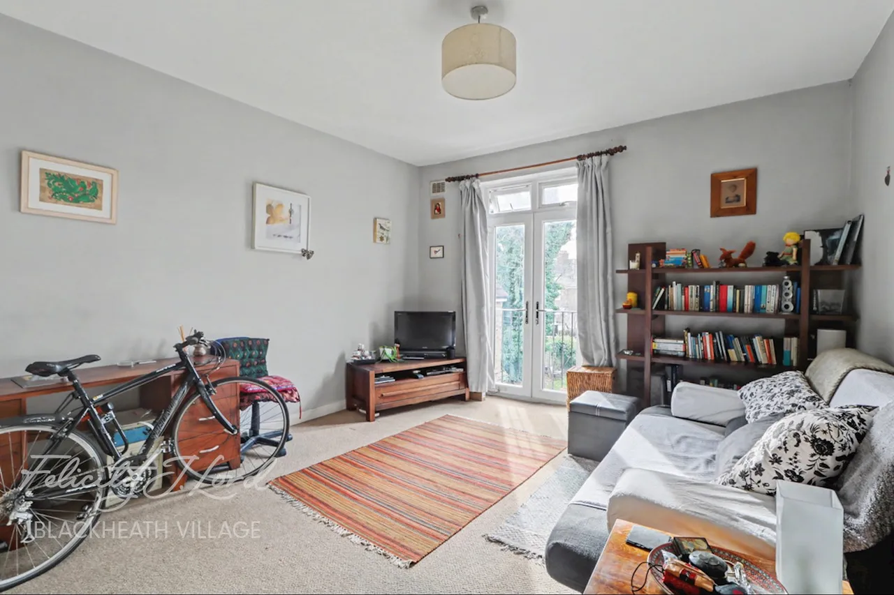 Lee High Road, London, SE12, photo 12