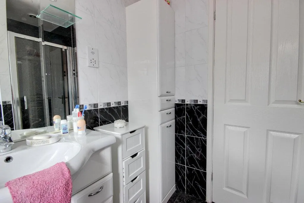 Willerby Low Road, Cottingham, photo 23