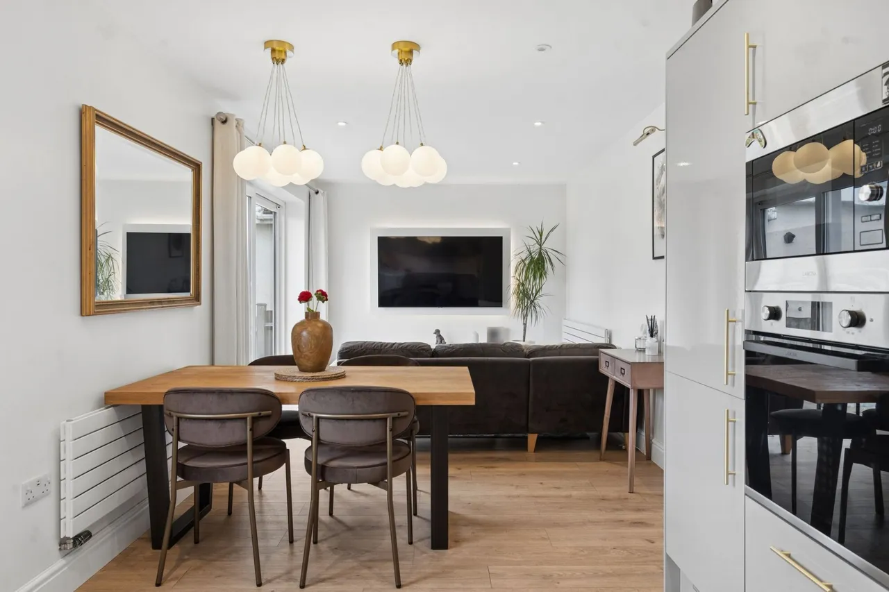 Hatters Lane, High Wycombe, HP13, photo 6