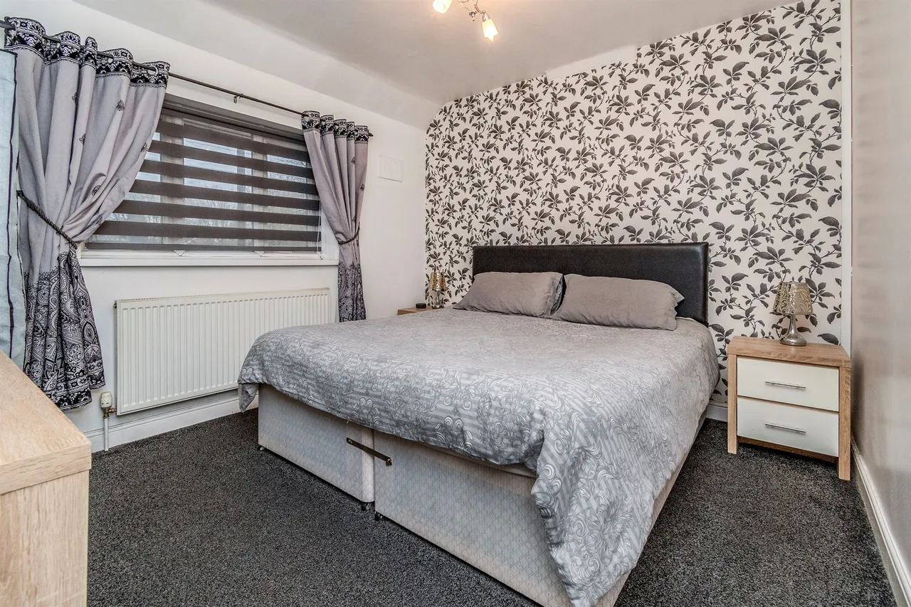 Green Lanes, Bilston, photo 8