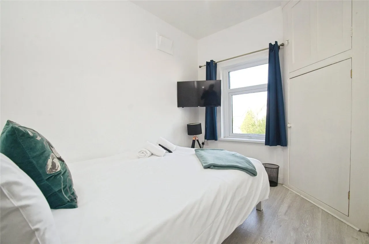 Pengam Road, Cardiff, CF24, photo 16