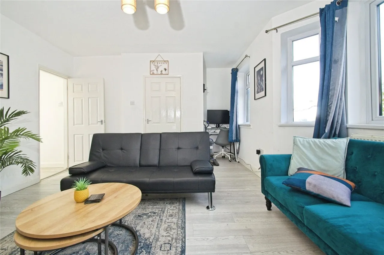 Pengam Road, Cardiff, CF24, photo 3
