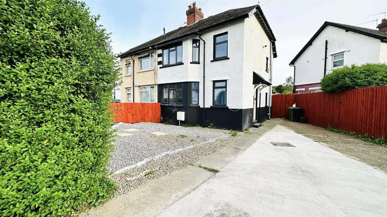 3 bed house for sale — Pengam Road, Cardiff, CF24