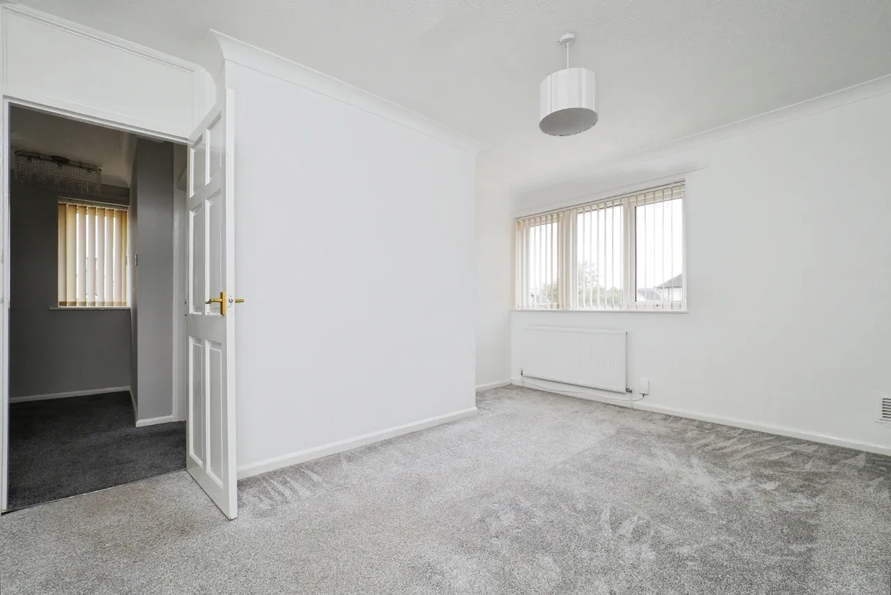 Granton Avenue, Clifton, Nottingham, NG11, photo 13
