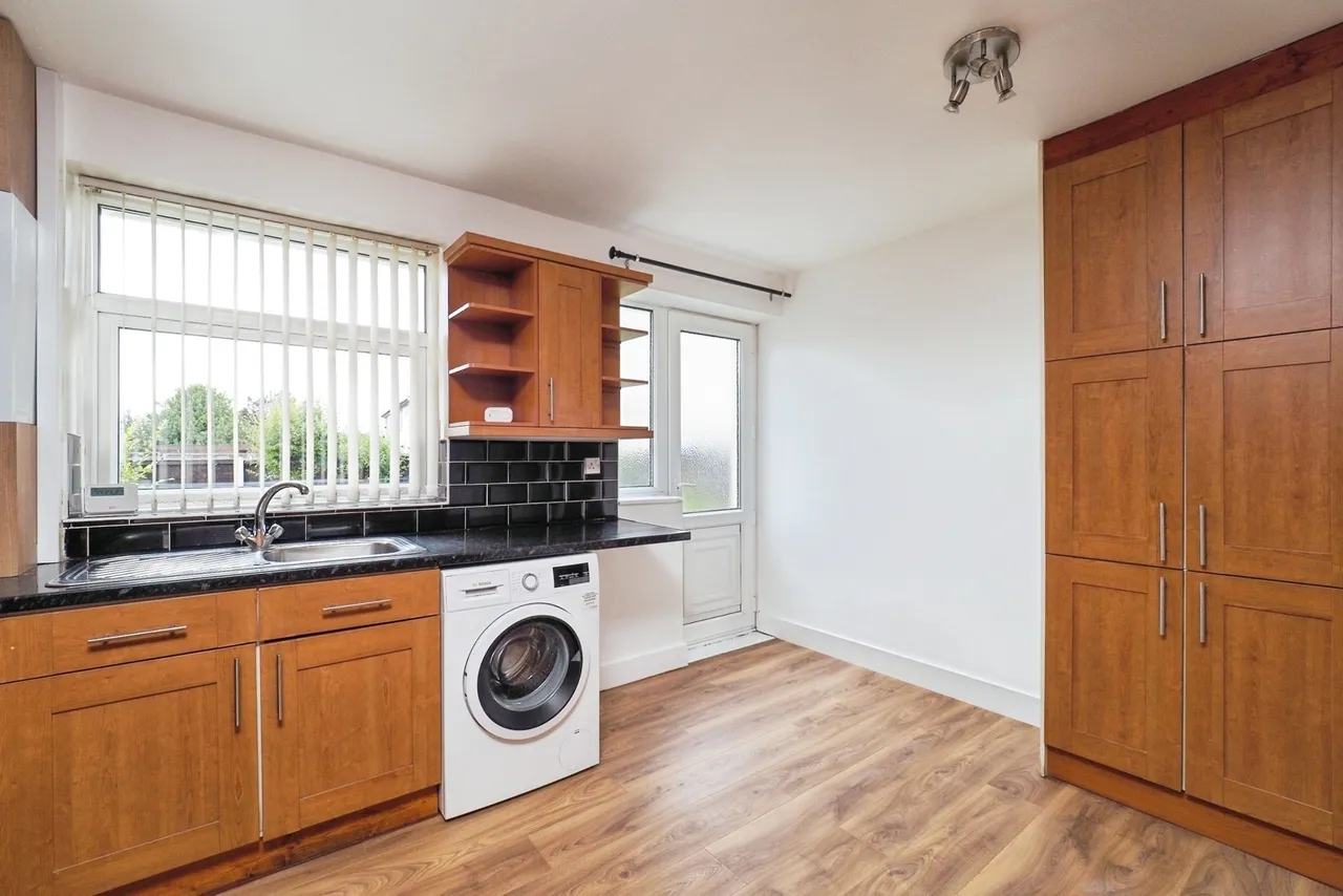 Granton Avenue, Clifton, Nottingham, NG11, photo 7
