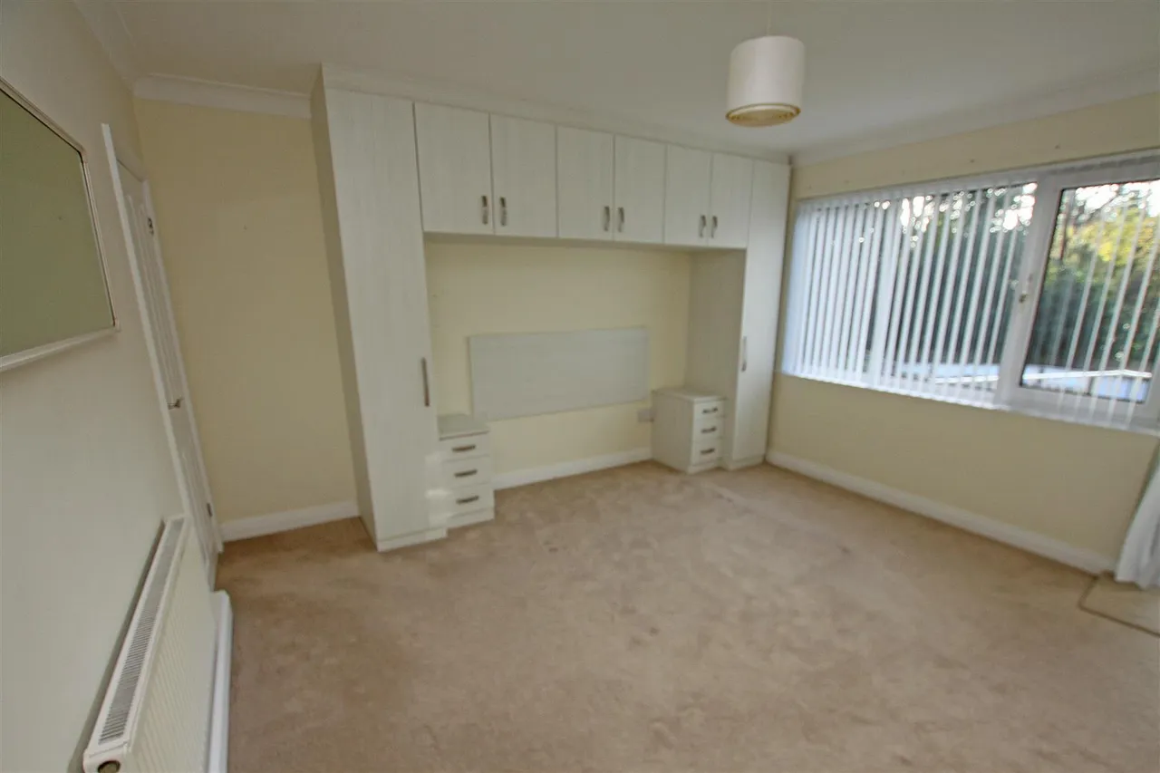 Lindsay Road, Poole, photo 9
