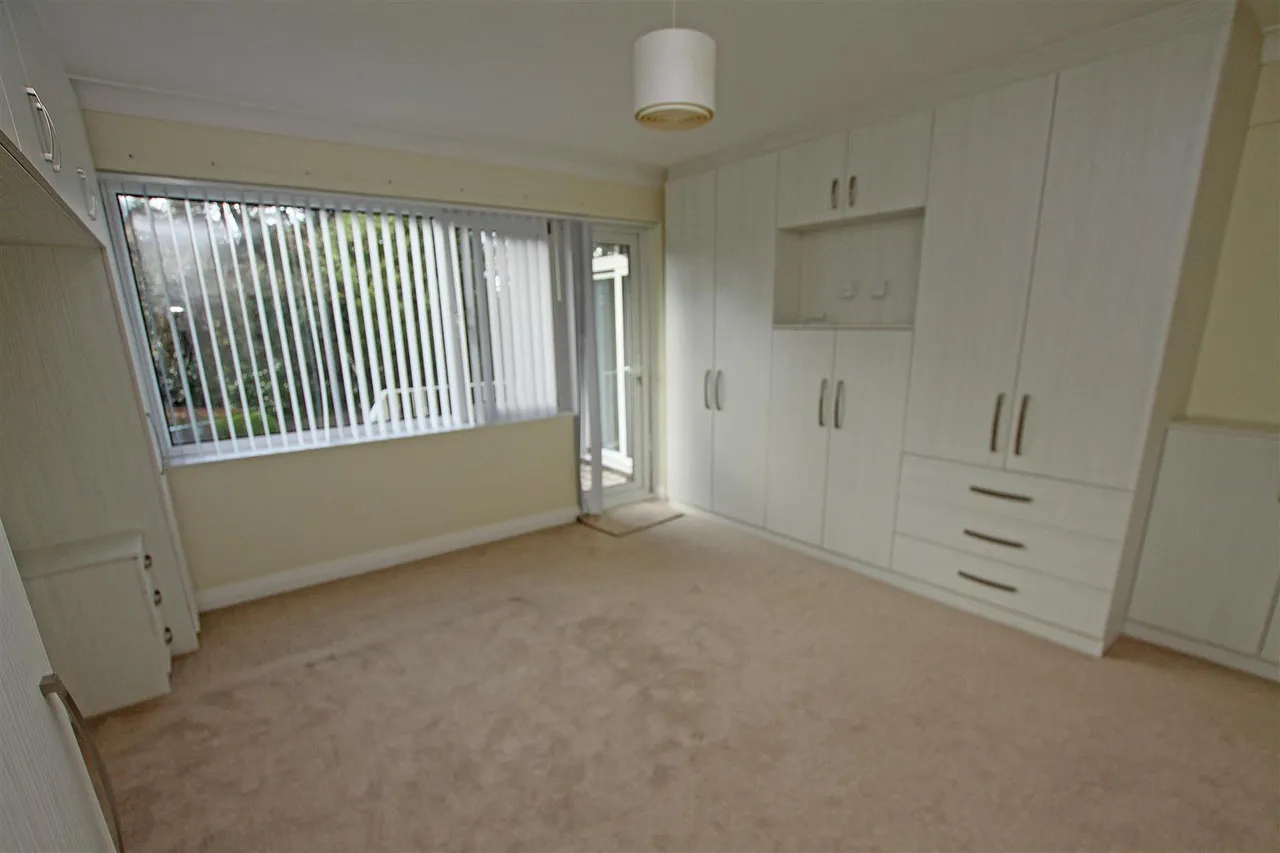 Lindsay Road, Poole, photo 10