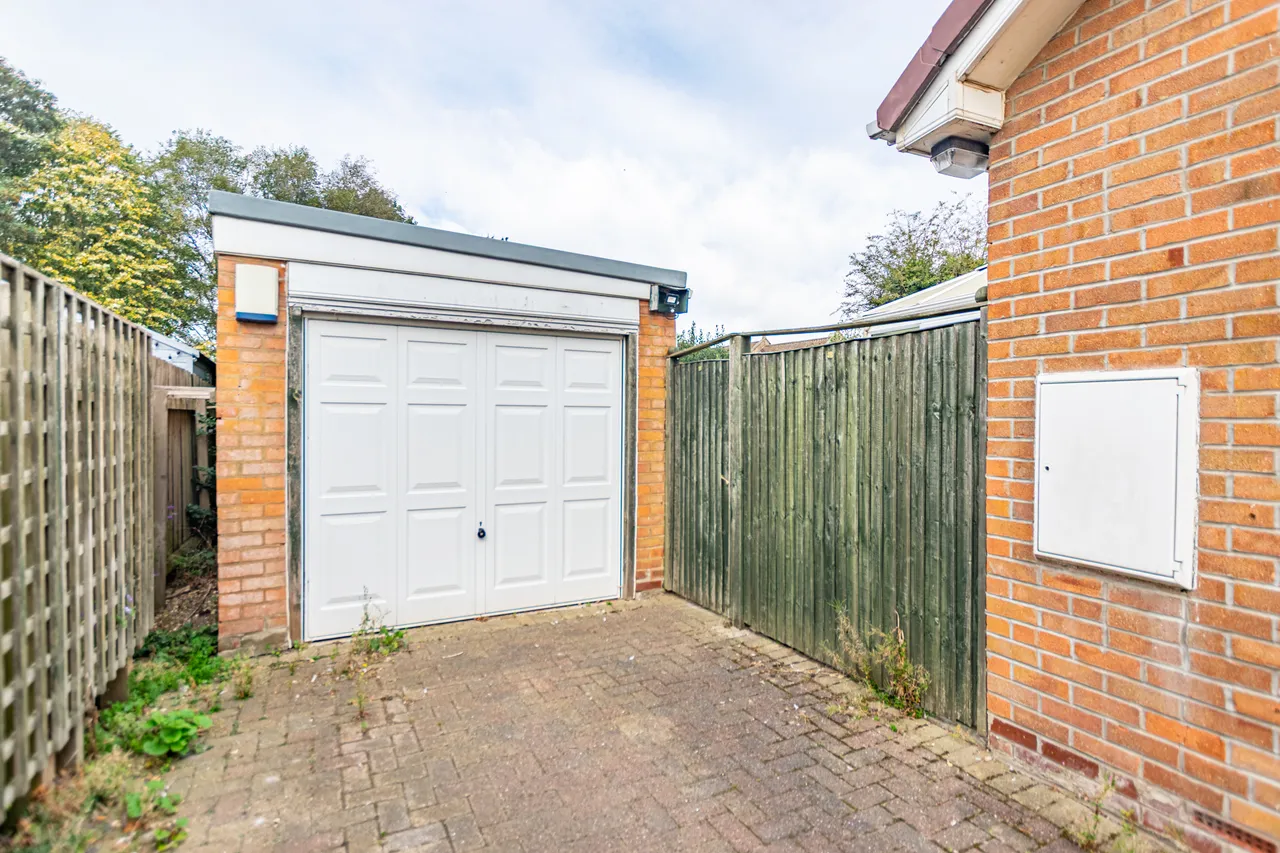 Hawthorn Drive, Barlby, YO8, photo 18