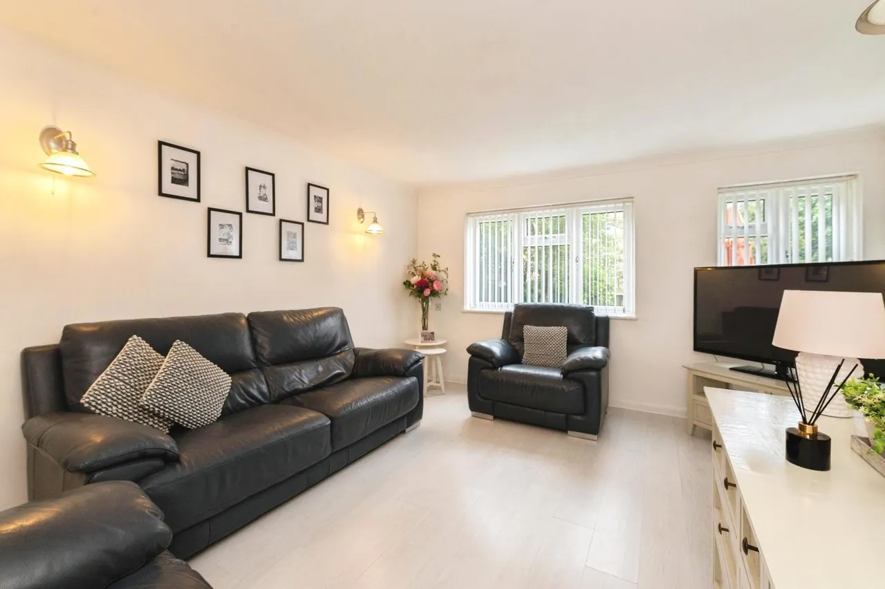 Wayletts, Basildon, Essex, SS16, photo 3