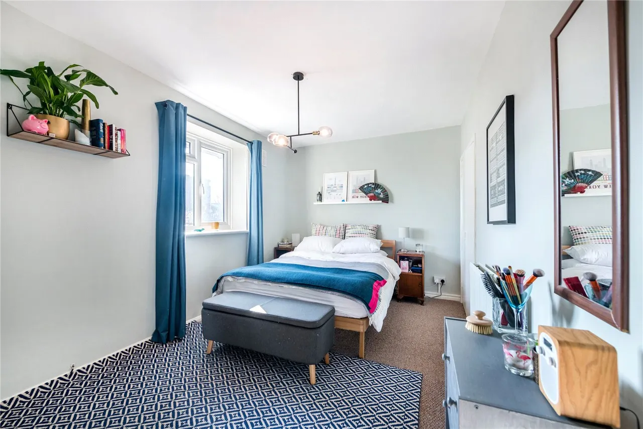 Leigham Court Road, London, SW16, photo 2