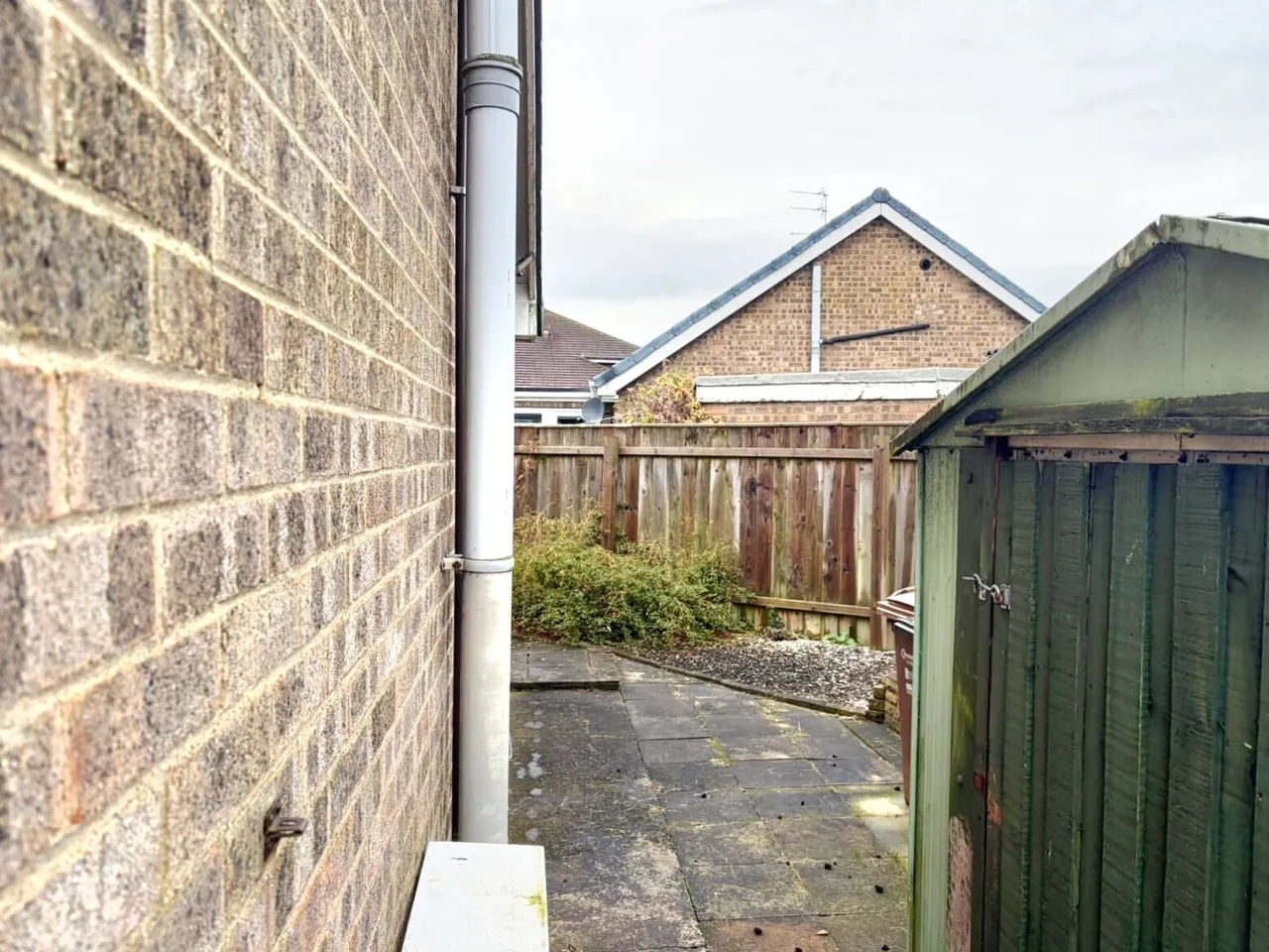 Amanda Close, Hull, HU6, photo 9