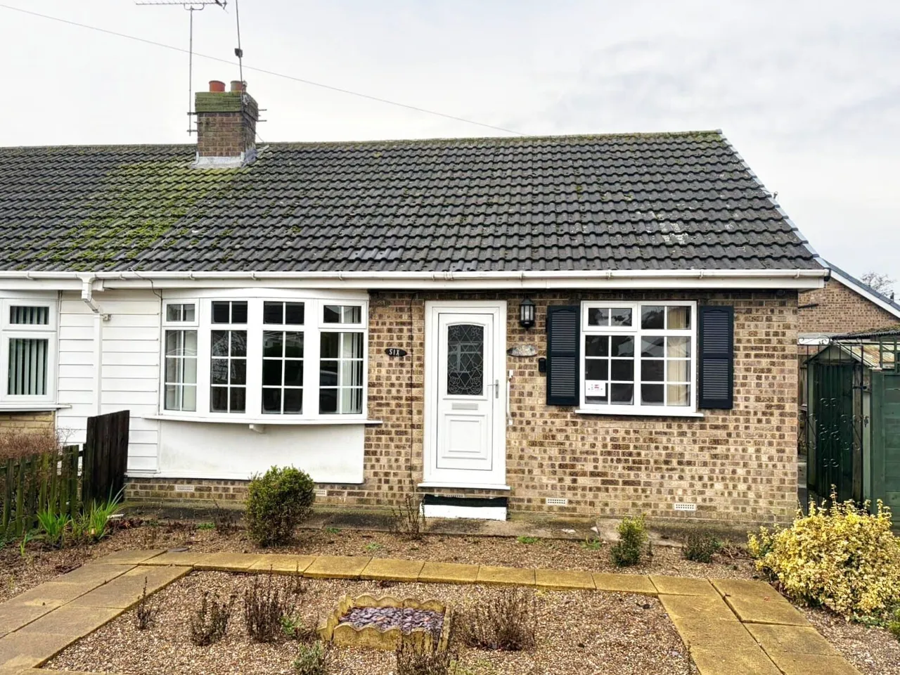 2 bed house for sale, Amanda Close, Hull, HU6