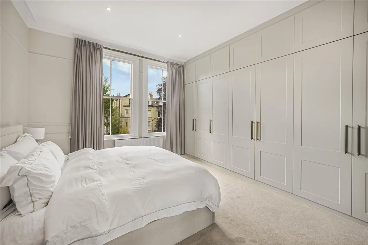 Heald Road, Bowdon, WA14, photo 9
