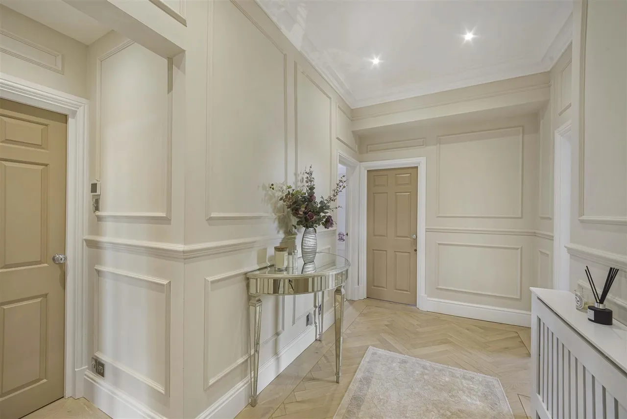 Heald Road, Bowdon, WA14, photo 5