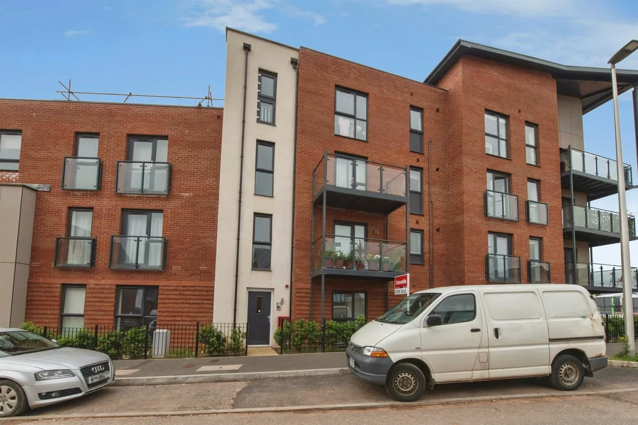 Ellacott Road, Matford, EX2, photo 13