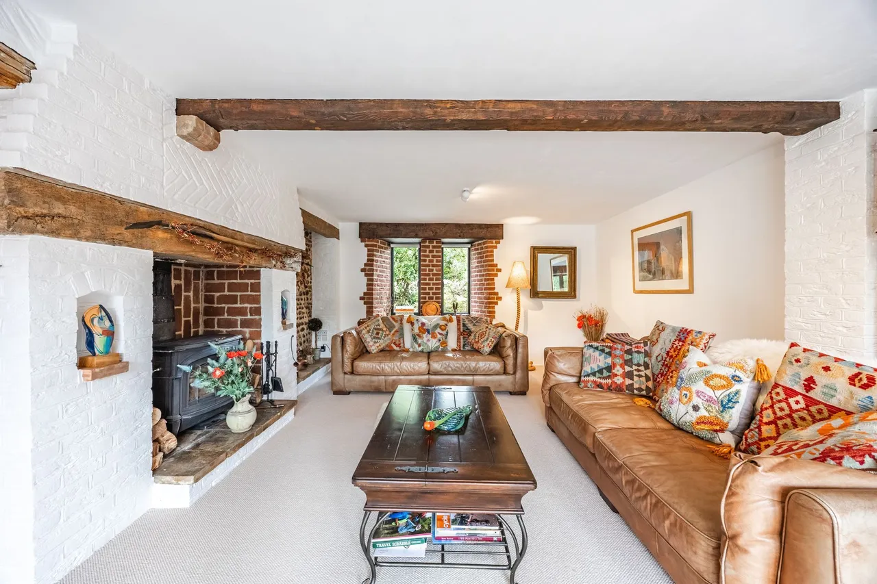 A Characterful Country Home in Hempstead, photo 7