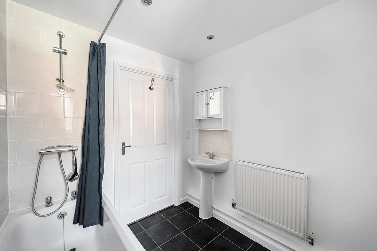 Coppetts Road, London, N10, photo 12
