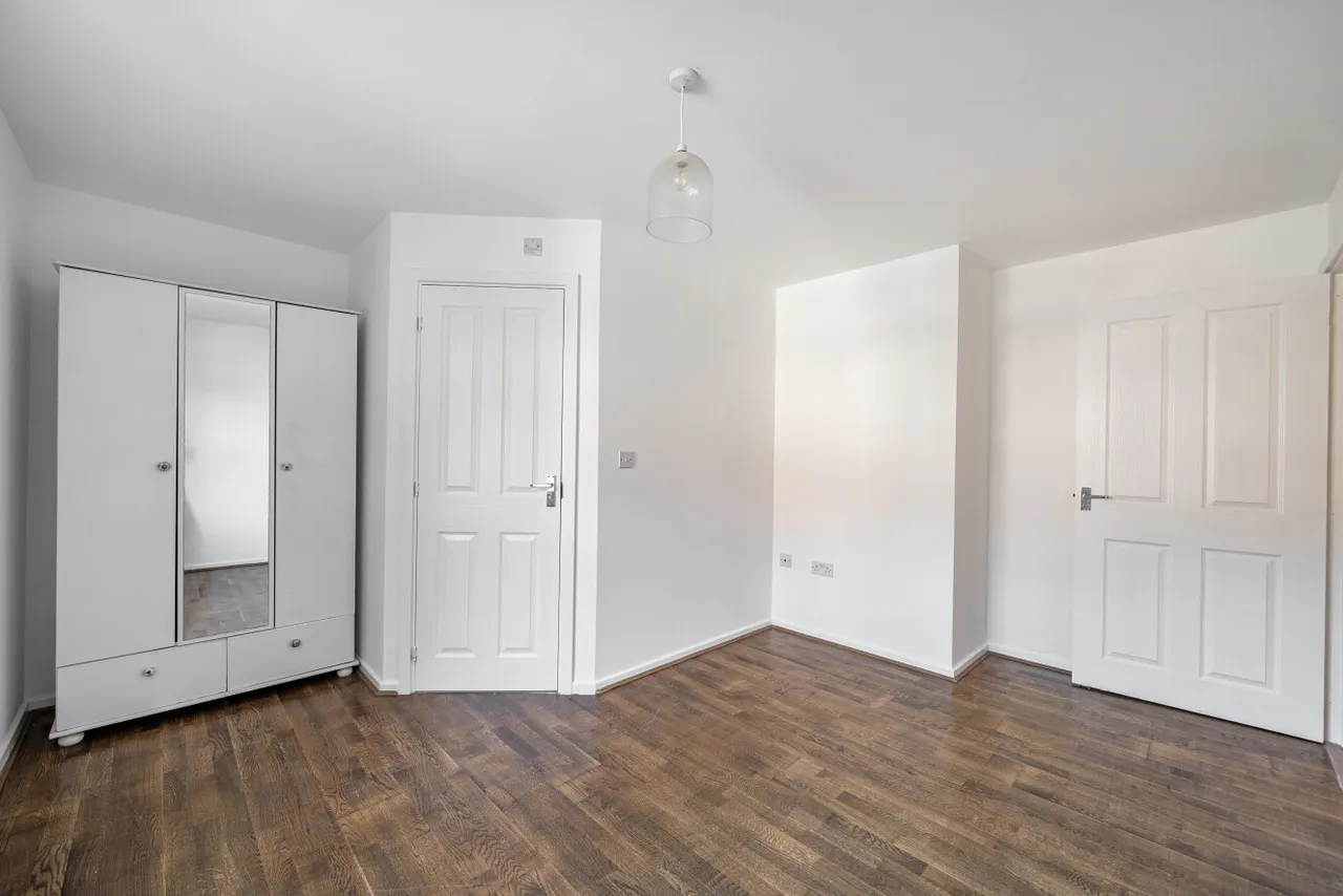 Coppetts Road, London, N10, photo 9