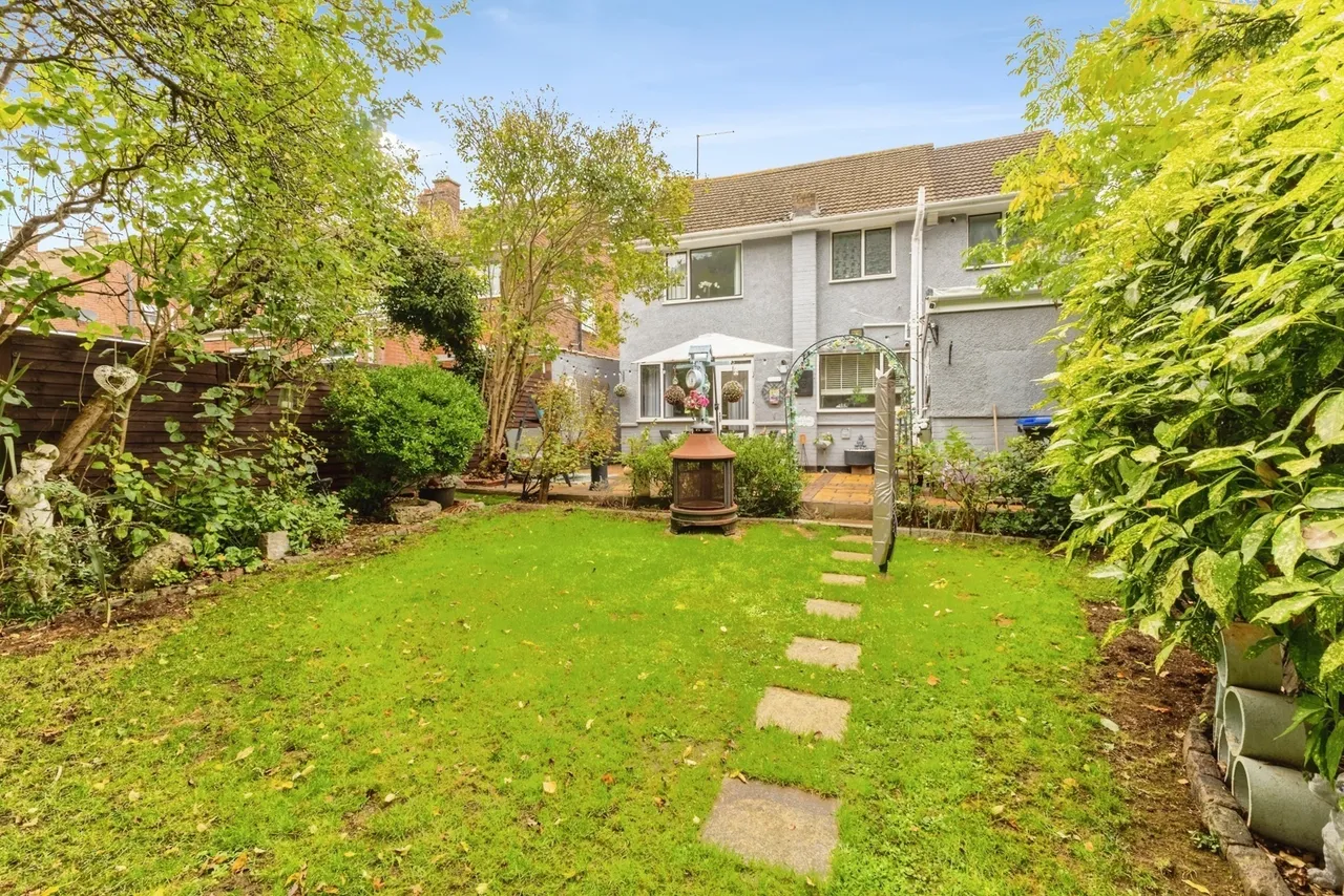 Cotswold Avenue, Northampton, NN5, photo 22