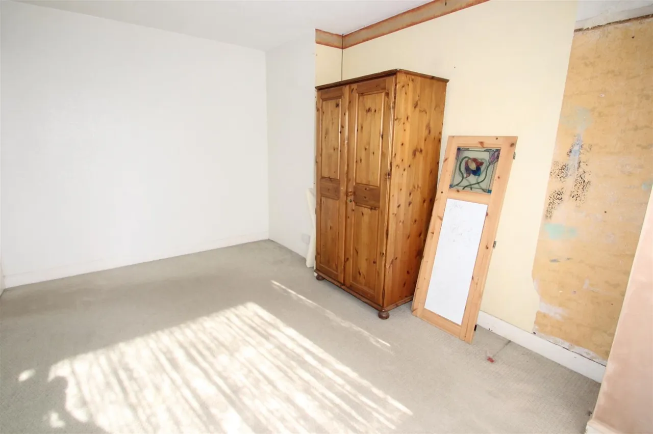 Stourbridge Road, Halesowen, photo 16