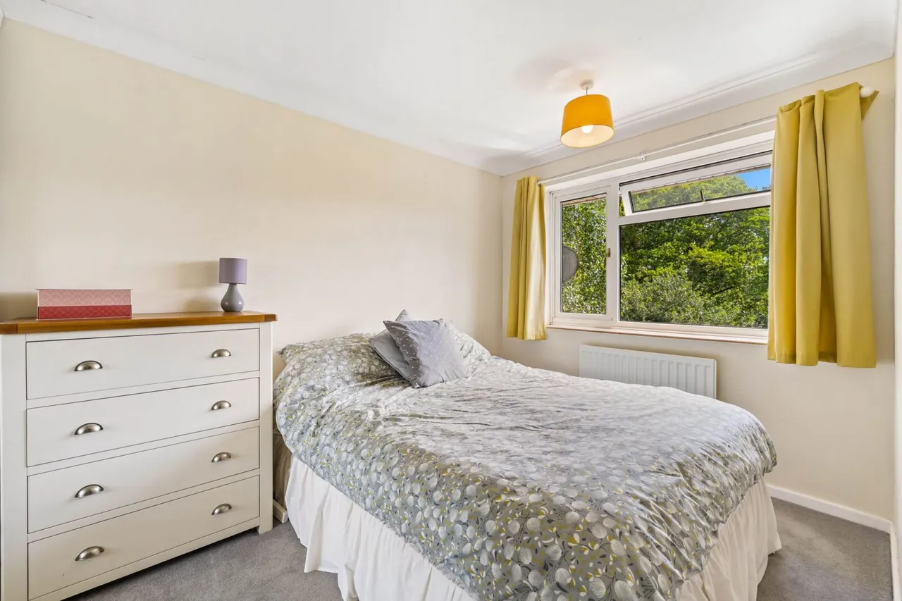 Lancaster Drive, East Grinstead, RH19, photo 15