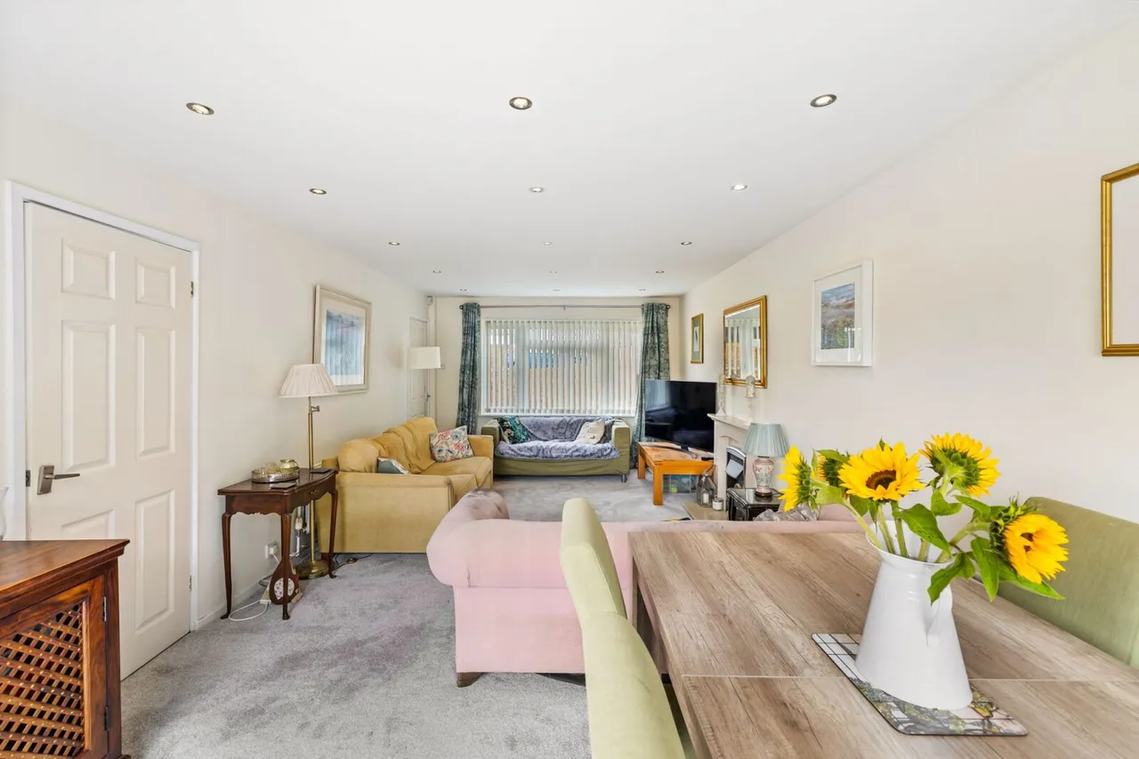 Lancaster Drive, East Grinstead, RH19, photo 8
