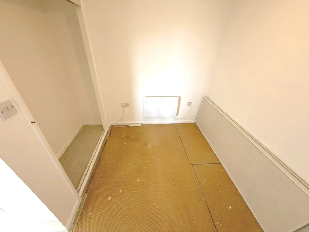 Regarth Avenue, Romford, RM1, photo 7