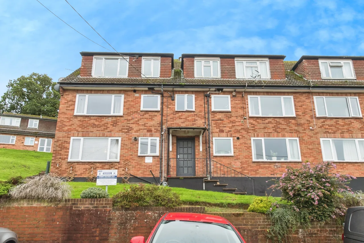 2 bed flat for sale — Bradham Court, Exmouth