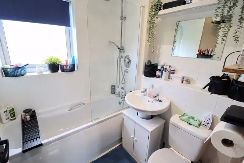 Kempton Gardens, Bletchley, Milton Keynes, Buckinghamshire, MK3 5NH, photo 5