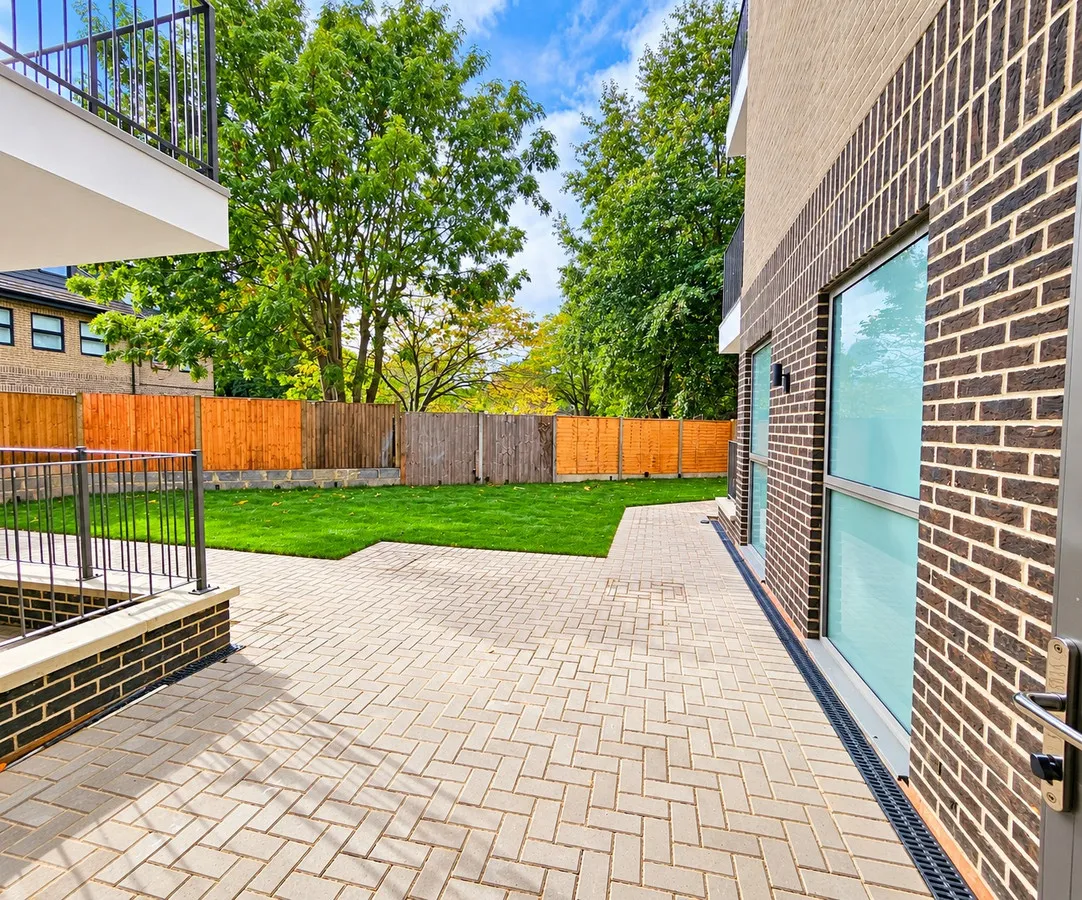 Selsdon Road, London, CR2, photo 9
