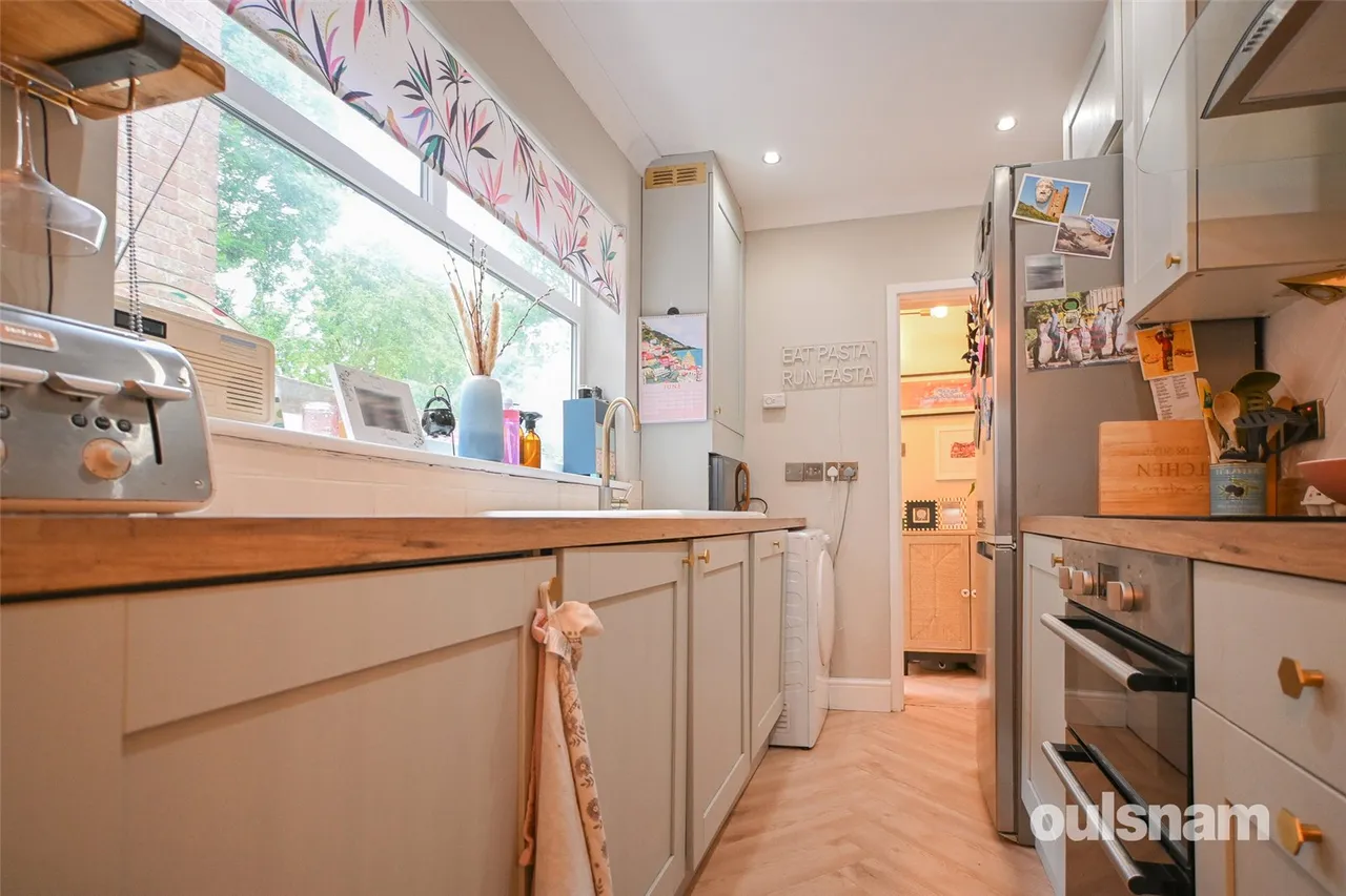 Birch Road, Oldbury, West Midlands, B68 0ER, photo 3