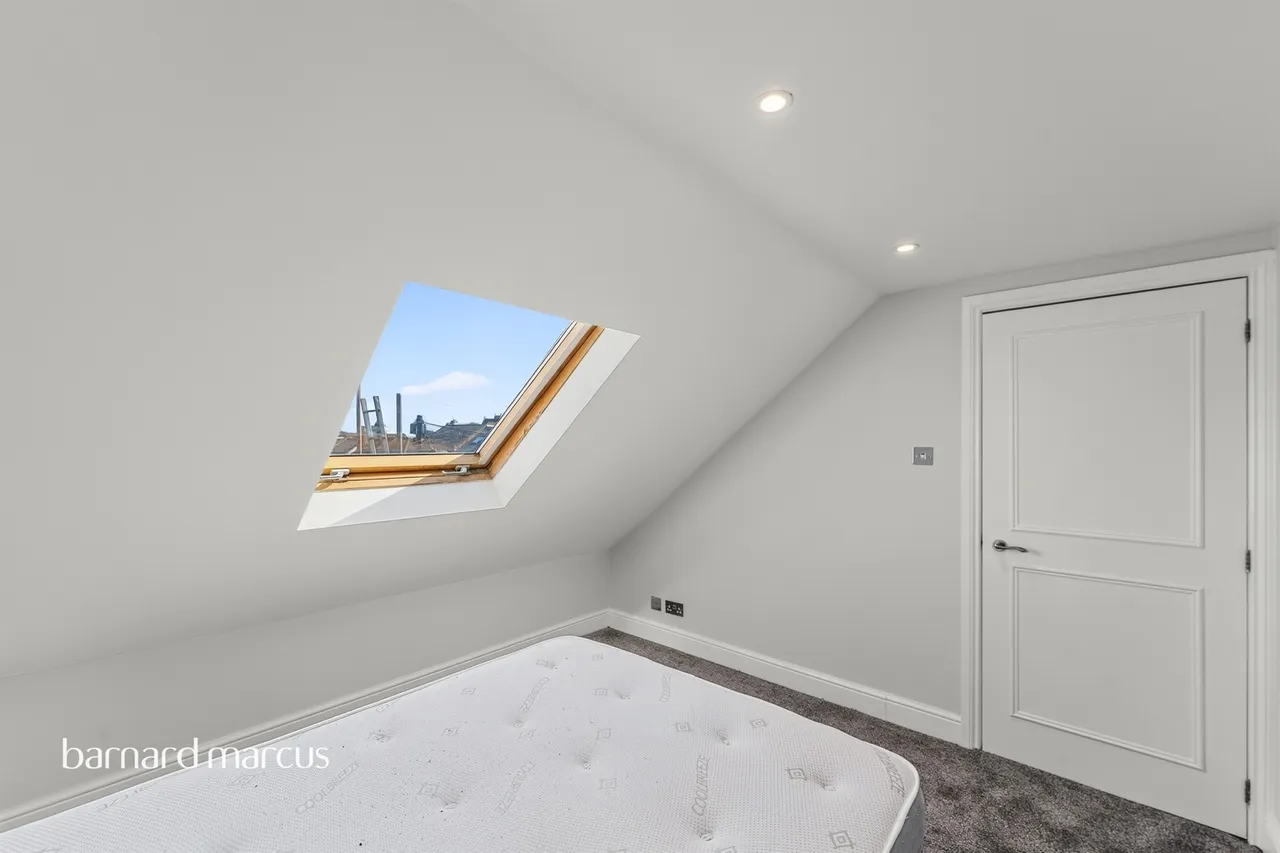 Westcote Road, London, SW16, photo 17