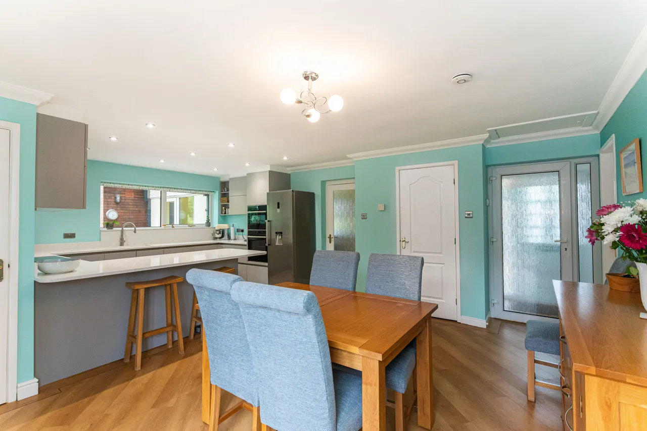 Kelsall Close, Birchwood, Warrington, WA3 6LZ, photo 3