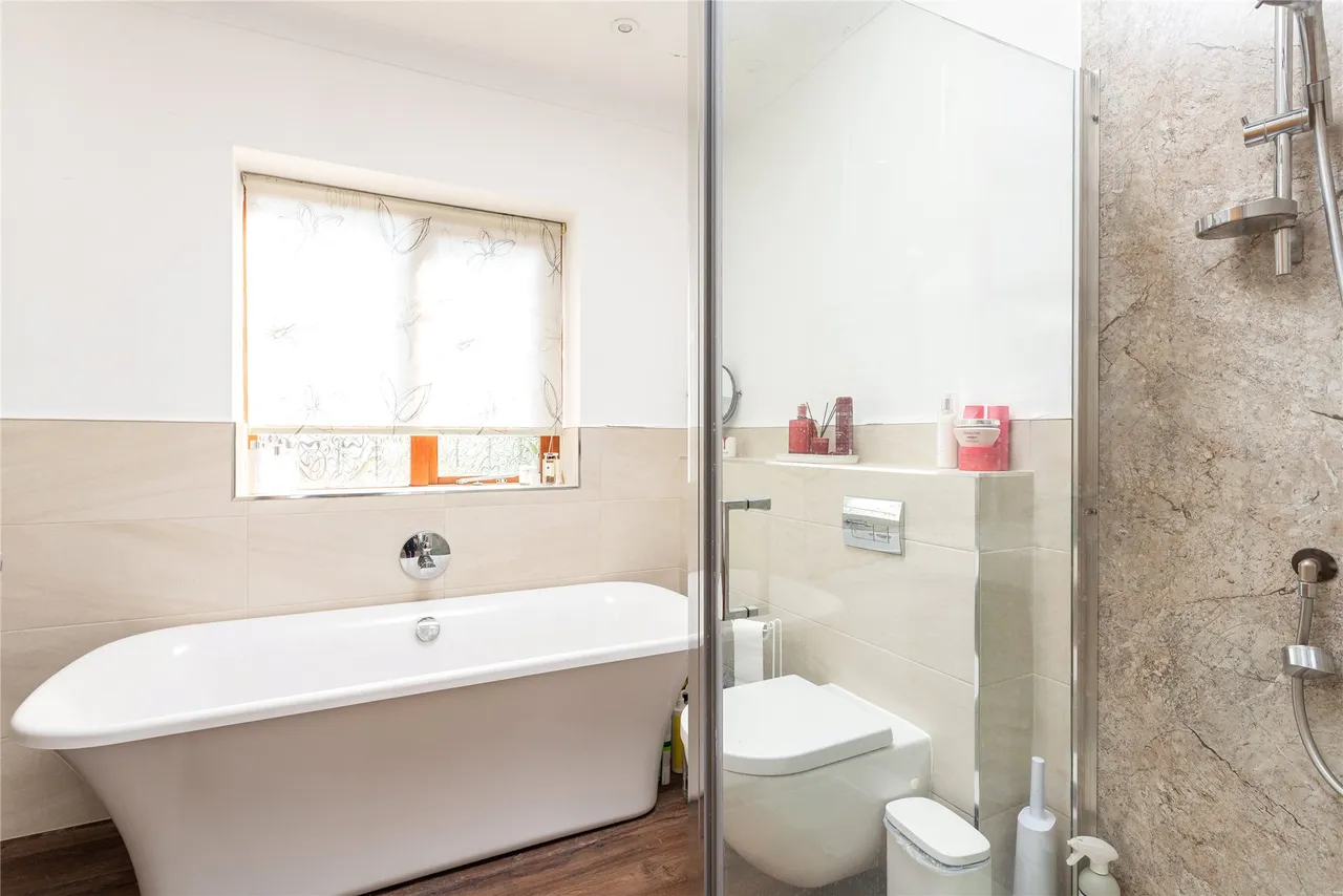 Badgers Close, Bugbrooke, NN7, photo 15