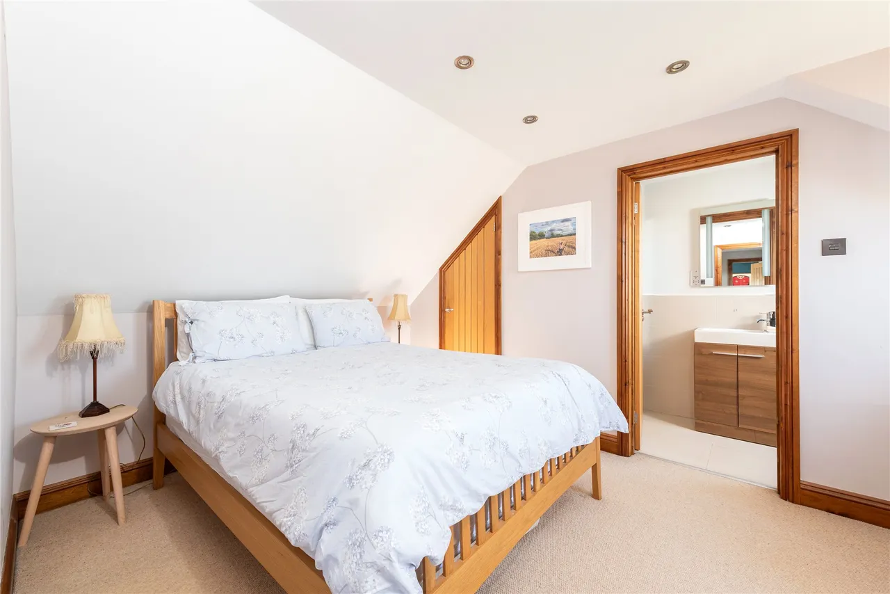 Badgers Close, Bugbrooke, NN7, photo 13