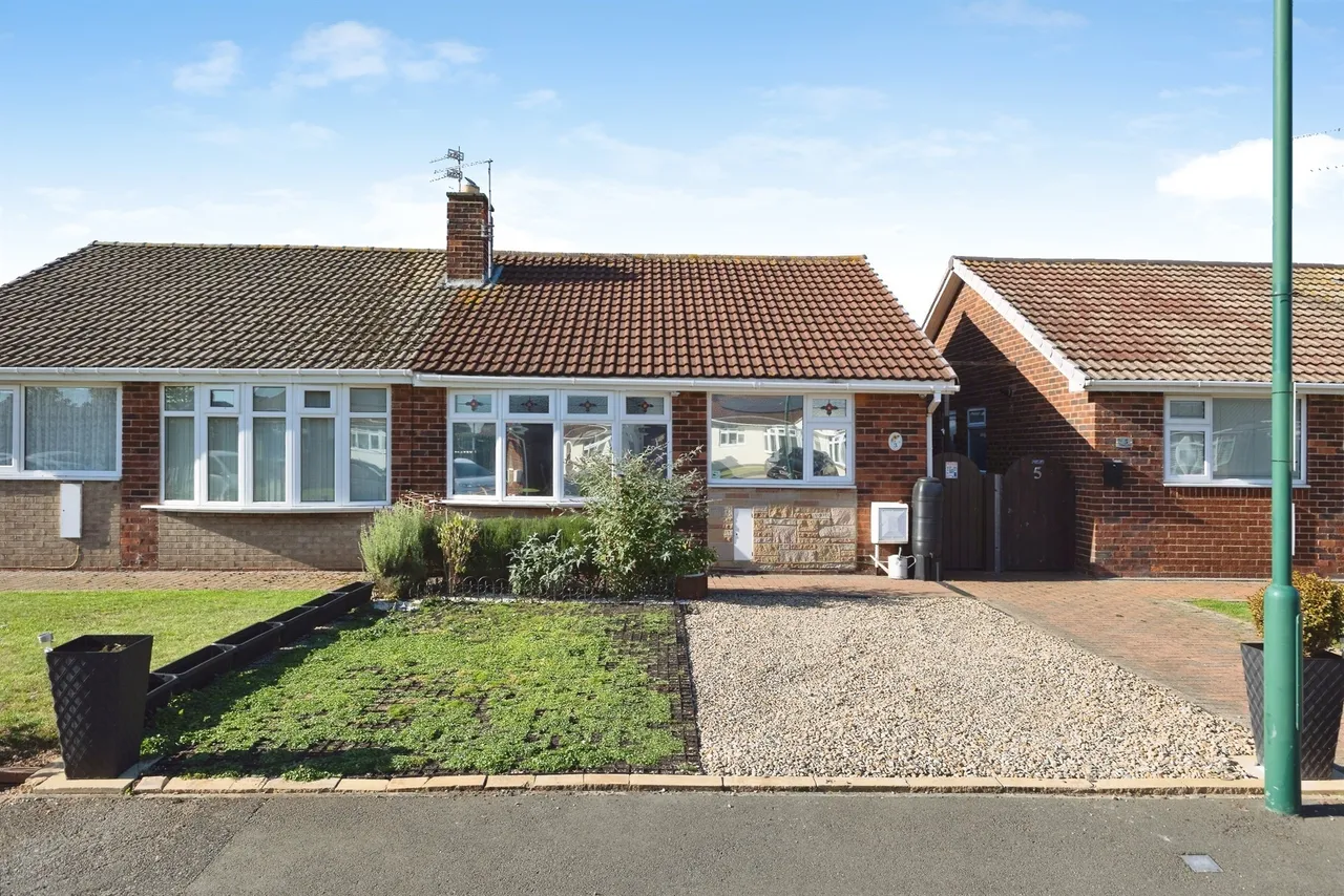 Pembroke Way, Redcar, TS10, photo 2