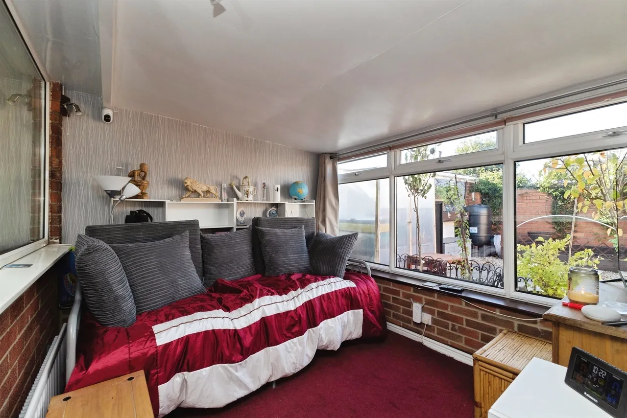 Pembroke Way, Redcar, TS10, photo 6
