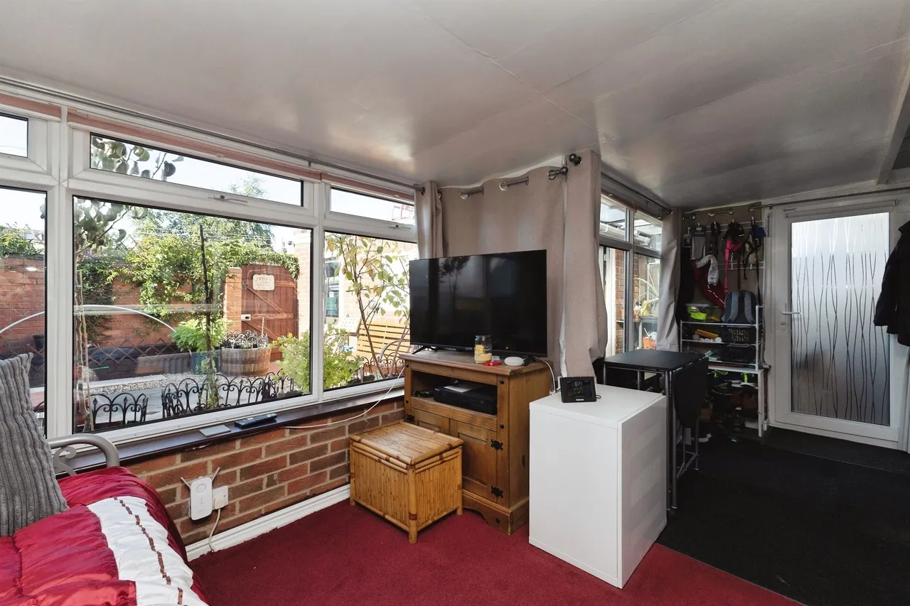 Pembroke Way, Redcar, TS10, photo 7
