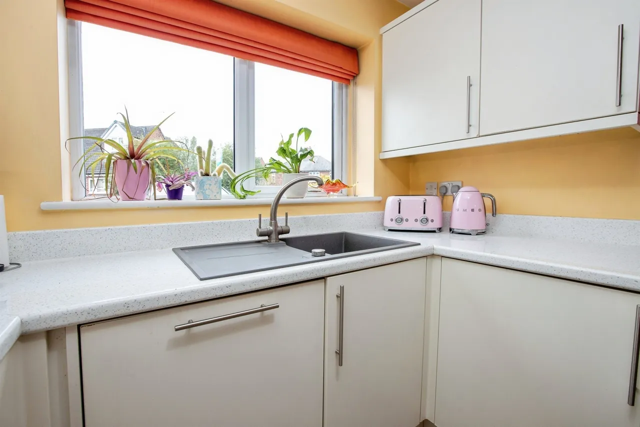Birchwood Road, Alfreton, DE55, photo 10