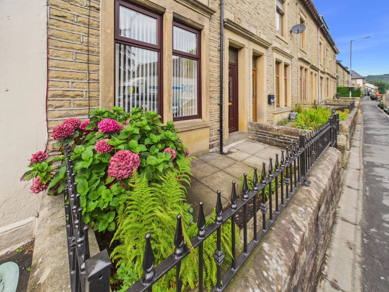 Burnley Road, Rawtenstall, BB4, photo 21