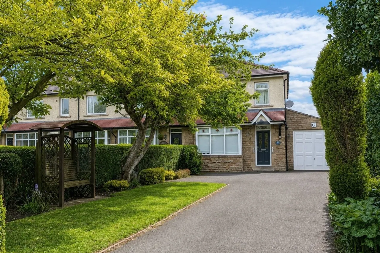 Huddersfield Road, Brighouse, HD6, photo 3