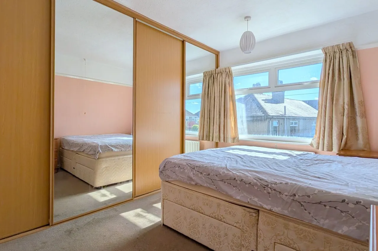 Huddersfield Road, Brighouse, HD6, photo 18