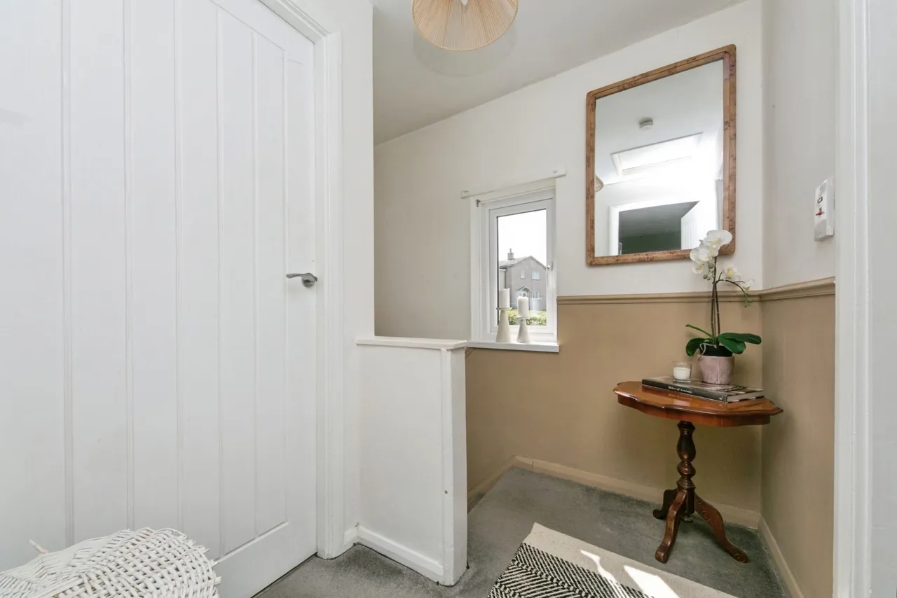 St. Davids Road, Old Colwyn, LL29, photo 16